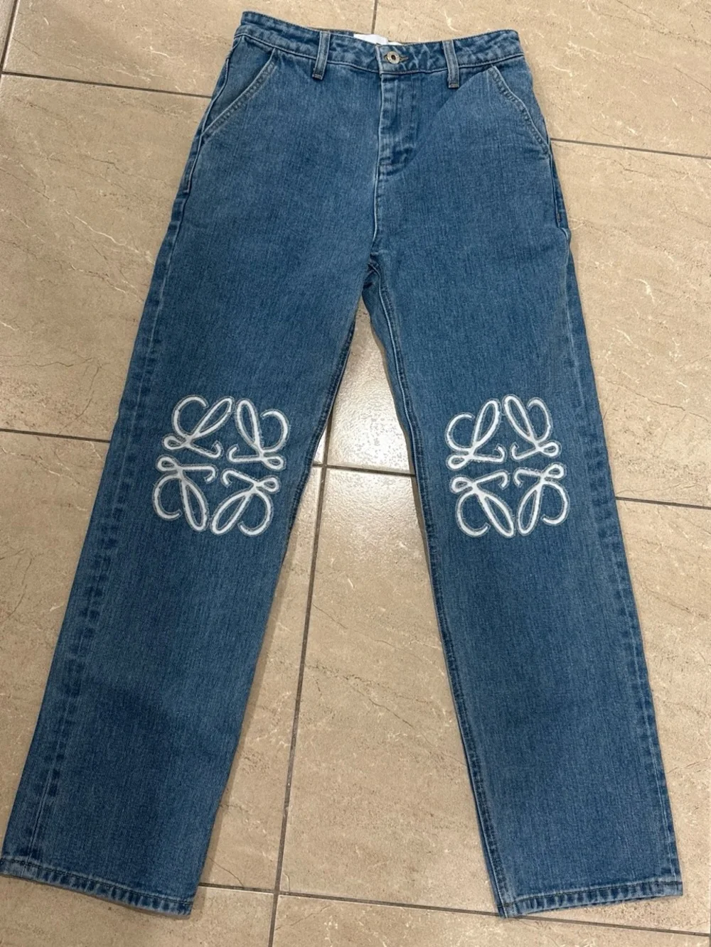Loewe ladies Jeans - Picture 1 of 4